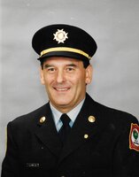 Jim  Llewellen